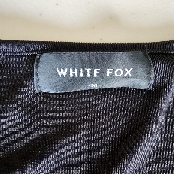 White Fox Longsleeve Black Crop Top Women's Size M. - Picture 5 of 7
